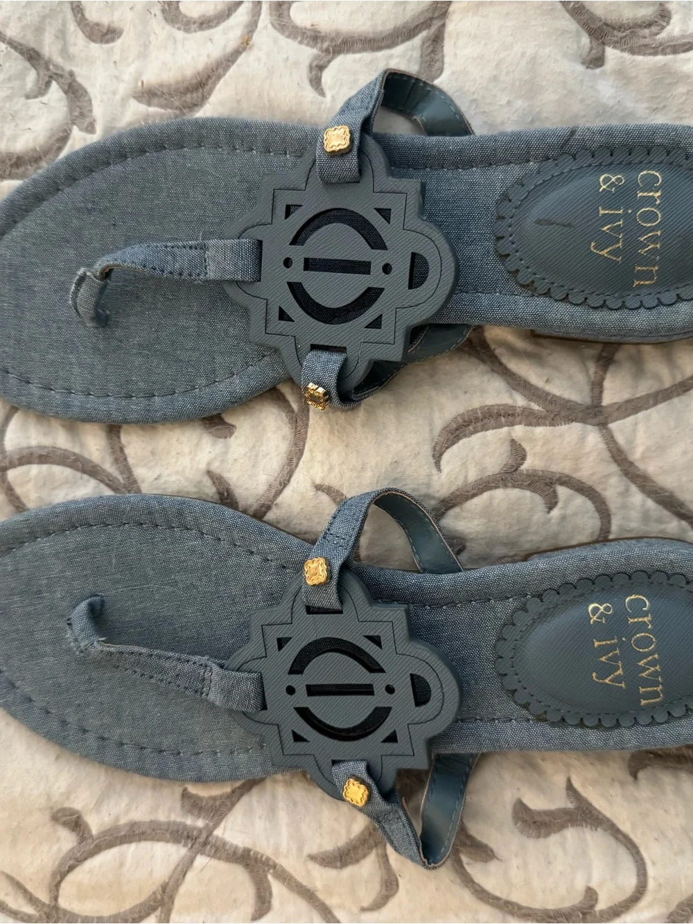 crown & ivy Gray Cutout T-Strap Sandals with Gold Accents
